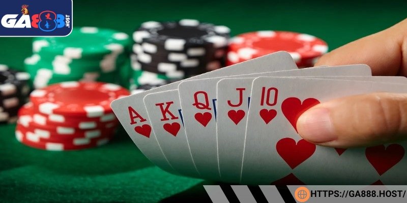 Poker là trò chơi ăn khách nhất tại casino trực tuyến