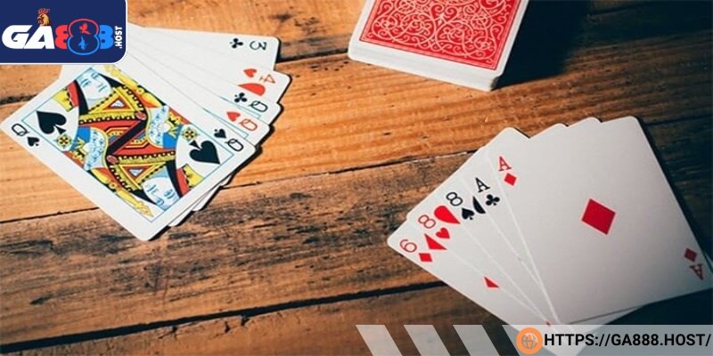 Để nắm bắt cách chơi bài ù 9 lá, bạn cần hiểu rõ cách diễn ra từng lượt bài